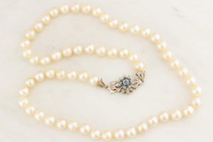 VINTAGE c1940 SINGLE STRAND PEARL & SAPPHIRE NECKLACE 10ct GOLD