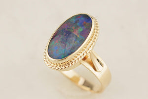 VINTAGE MID CENTURY OPAL TRIPLET RING 9ct GOLD