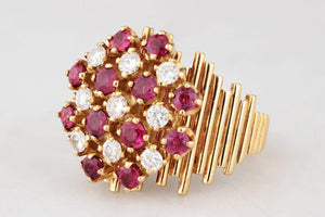 VINTAGE MID-CENTURY 1969 RUBY & DIAMOND RING 18ct GOLD