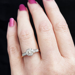 ANTIQUE ART DECO .70ct DIAMOND DAISY RING 18ct GOLD & PLATINUM
