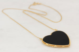 VINTAGE c1970 ONYX HEART PENDANT & CHAIN 18ct GOLD