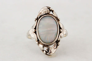 ANTIQUE STERLING SILVER ARTS & CRAFTS OPAL RING