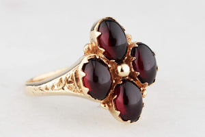 RETRO 1979 PYROPE GARNET RING 9ct GOLD