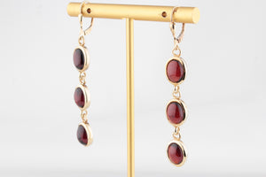 VINTAGE PYROPE GARNET DROP EARRINGS 9ct GOLD
