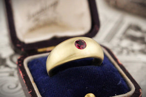R&V BESPOKE FLUSH SET RED TOURMALINE RING 14ct GOLD