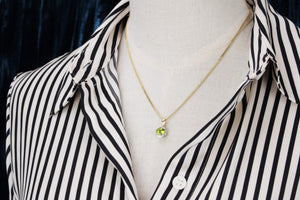 MODERN PERIDOT & DIAMOND PENDANT 9ct GOLD