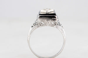 ART DECO c1930 ONYX & DIAMOND COCKTAIL RING 18ct WHITE GOLD