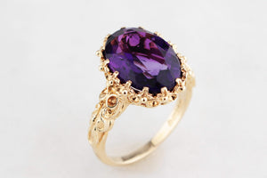 VINTAGE 1972 4.30ct SIBERIAN AMETHYST RING 9ct GOLD
