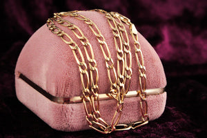 VINTAGE 9ct GOLD ITALIAN FIGARO CHAIN