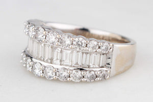CONTEMPORARY 2ct DIAMOND RING 14ct WHITE GOLD