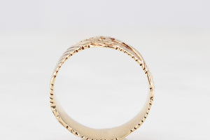 VINTAGE ETCHED BAND RING 9ct GOLD