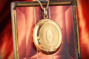 ANTIQUE EDWARDIAN LOCKET 9ct GOLD