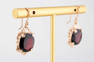 VINTAGE PYROPE GARNET EARRINGS 9ct GOLD