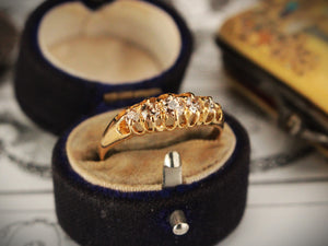 ANTIQUE .56ct DIAMOND FIVE STONE RING 18ct GOLD