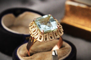 MID-CENTURY 3ct AQUAMARINE RING 9ct GOLD