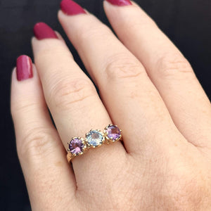 R&V BESPOKE SAPPHIRE TRILOGY RING 9ct YELLOW GOLD
