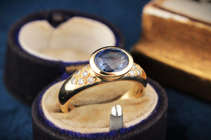VINTAGE 2ct CEYLON SAPPHIRE AND DIAMOND RING 18ct GOLD