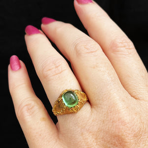 VINTAGE 18ct YELLOW GOLD CABOCHON EMERALD RING