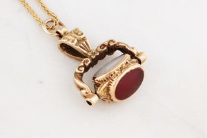 ANTIQUE VICTORIAN TRIPLE SPINNING FOB PENDANT 9ct GOLD