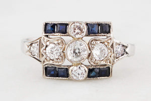 ANTQIUE ART DECO c1920 PLATINUM DIAMOND & SAPPHIRE RING