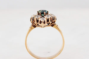 ANTIQUE VICTORIAN c1880 SAPPHIRE & DIAMOND RING 15ct GOLD