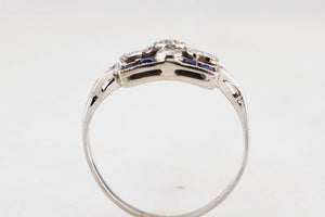 ANTQIUE ART DECO c1920 PLATINUM DIAMOND & SAPPHIRE RING