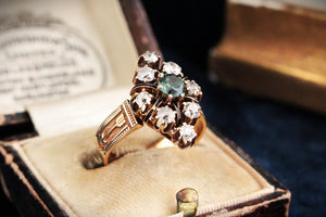 ANTIQUE VICTORIAN c1880 SAPPHIRE & DIAMOND RING 15ct GOLD