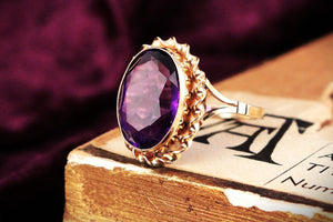 MID-CENTURY 5.50ct AMETHYST RING 9ct GOLD
