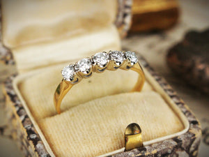 VINTAGE ART DECO .55ct FIVE STONE DIAMOND RING 18ct GOLD & PALLADIUM