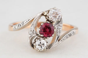 ANTIQUE ART NOUVEAU DIAMOND & RUBY RING 14ct GOLD