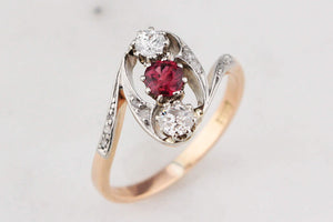 ANTIQUE ART NOUVEAU DIAMOND & RUBY RING 14ct GOLD