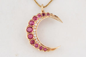 RETRO RUBY & DIAMOND CRESCENT MOON PENDANT 9ct GOLD