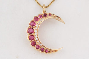 RETRO RUBY & DIAMOND CRESCENT MOON PENDANT 9ct GOLD