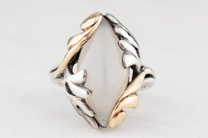 VINTAGE MID CENTURY CHALCEDONY RING 14ct GOLD AND STERLING SILVER