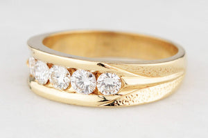 CONTEMPORARY FRENCH .85ct FIVE STONE DIAMOND RING