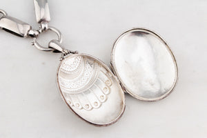ANTIQUE EDWARDIAN 1908 STERLING SILVER BOOK CHAIN & LOCKET