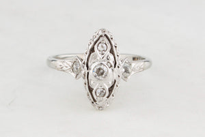 ANTIQUE ART DECO DIAMOND RING 18ct GOLD