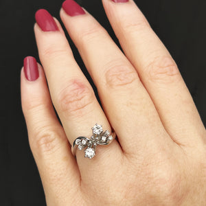 MID CENTURY c1950 DIAMOND RING 18ct WHITE GOLD