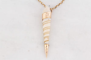 ANTIQUE VICTORIAN SHELL PENDANT 9ct GOLD
