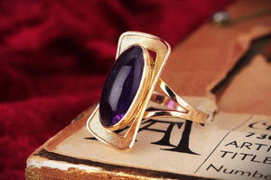 MID-CENTURY 1961 AMETHYST RING 9ct GOLD