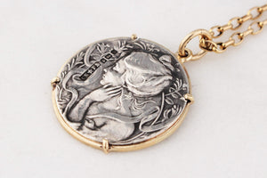 ANTIQUE ART NOUVEAU 1901 SILVER & GOLD PENDANT
