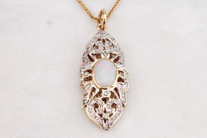 VINTAGE c1940’s OPAL & DIAMOND PENDANT 14ct GOLD