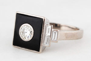 ART DECO c1930’s 1.04ct DIAMOND & ONYX RING 18ct GOLD