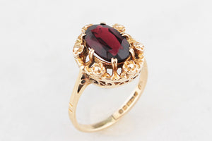 VINTAGE 1974 RHODOLITE GARNET RING 9ct GOLD