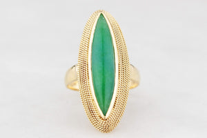 MID-CENTURY c1960 JADE RING 18ct GOLD