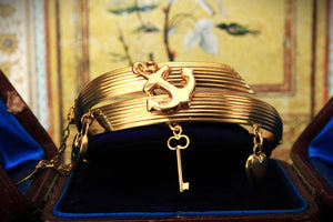 ANTIQUE VICTORIAN HINGED CHARM BANGLE 15ct GOLD