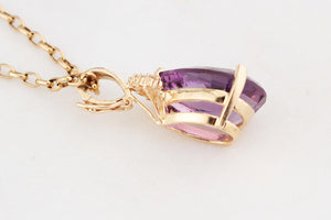 VINTAGE AMETHYST & DIAMOND PENDANT 14ct GOLD