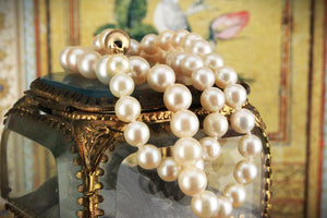 DREAMY SINGLE STRAND PEARLS 14ct GOLD