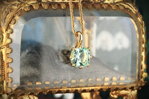 CUSHION CUT 2.40ct GREEN TOURMALINE PENDANT 10ct GOLD