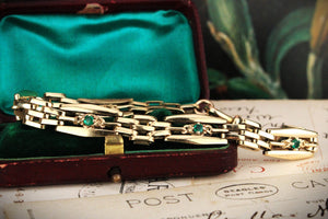 ANTIQUE EMERALD GATE LINK BRACELET 9ct GOLD